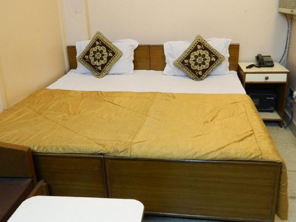 Viraaj Guest House Noida Buitenkant foto